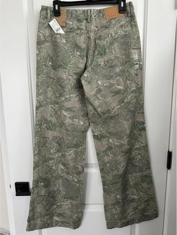 PacSun Tree Camo Low Rise Baggy Pants NWT Camouflage Green Size 27 - Image 4