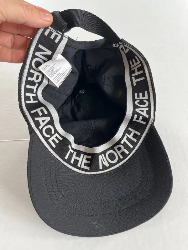 The North Face‎ Sz S Juniors Youth 66 Classic Tech Ball Black Adj Strap - Image 4