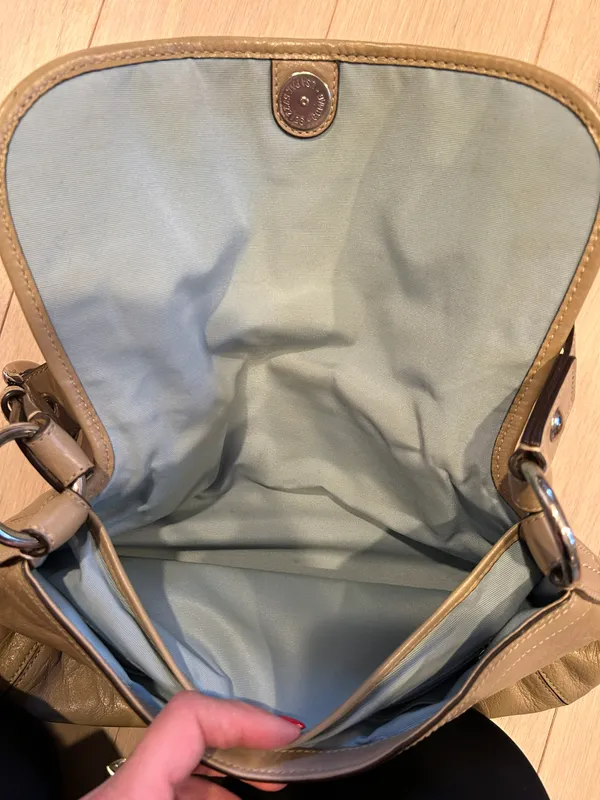 Coach Soho Pleated Tan Leather Flap Shoulder Bag - Image 10