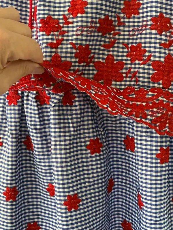 Entro Cotton Gingham Fit & Flare Dress Red Floral Lace Embroidered Sz. L - Image 4