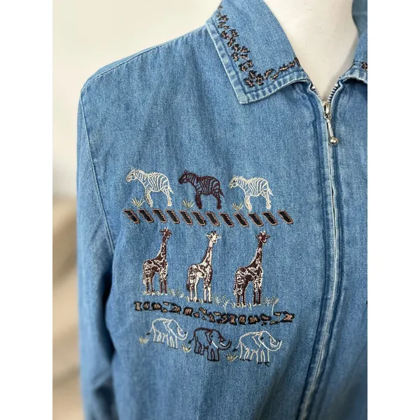 Vintage Embroidered Denim Safari Animal Jacket Leopard Vest Insert - Image 4
