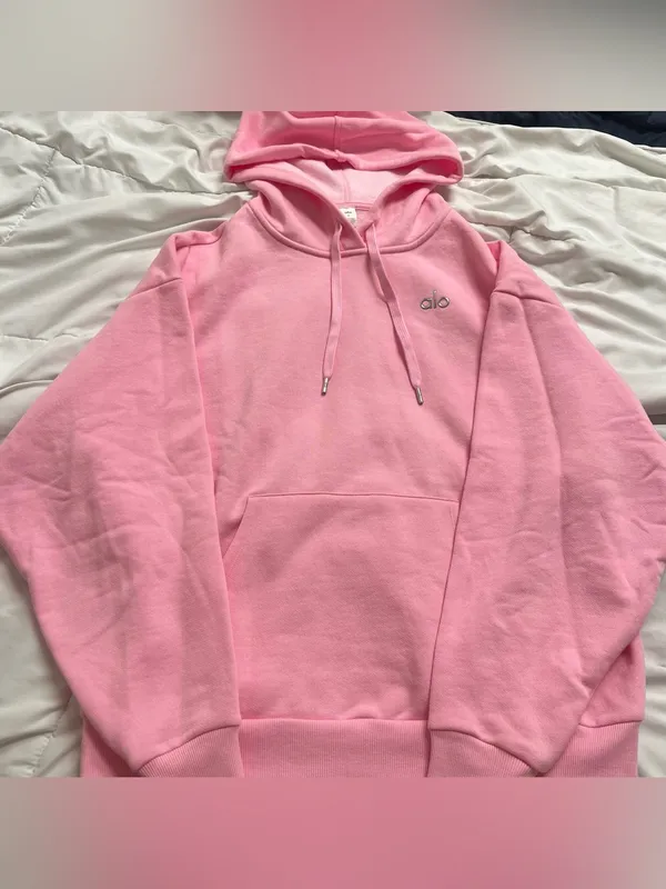 Alo yoga hoodie + sweatshorts - Image 8