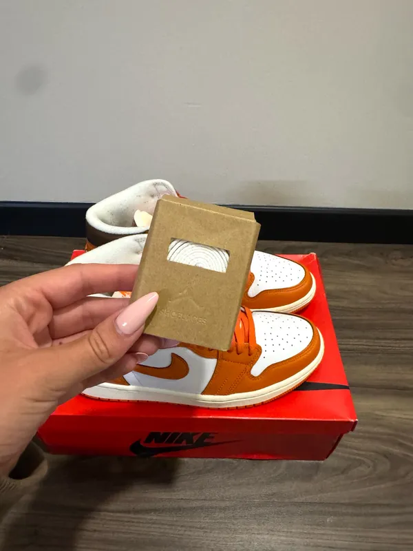 Women’s Jordan 1 Retro High OG Starfish Orange & White - Image 6