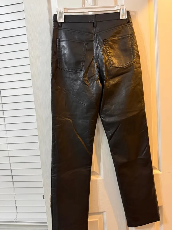 Aritzia Wilfred Leather Pants Black - Image 3