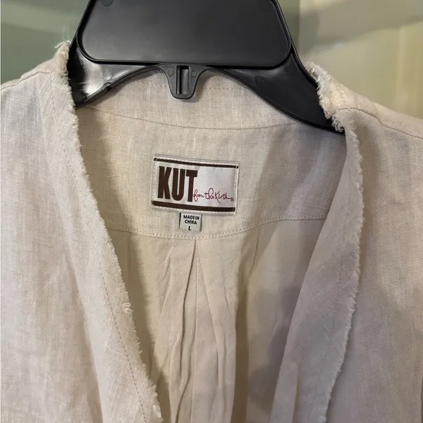 Kut from the Kloth Cream Boho 100% Linen Raw Edge Jacket Size Large - Image 2