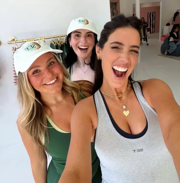 Set Active Hat - Image 2