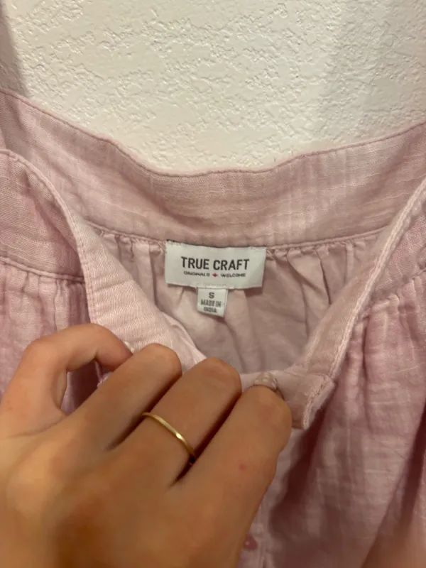 true craft pink ruffle top - Image 2