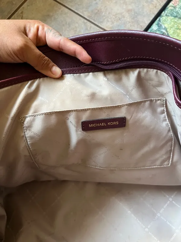 Michael Kors Plum Saffiano Tote with Magenta Pom Charm - Image 7
