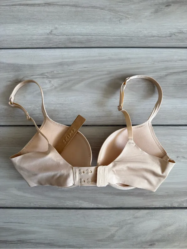 SKIMS Ultimate Push Up Plunge Bra Beige 32C NWT IN PACKAGE - Image 5