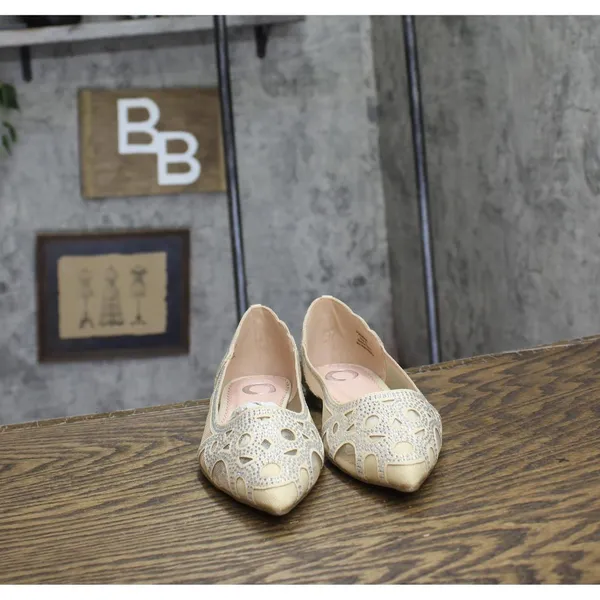 NWT Journee Collection Womens Batavia Ballet Flat Embellished Nude Brown 6M - Image 8