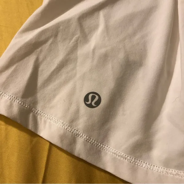 Lululemon Golf Pleated Tennis Skirt White Small 4 - Image 3