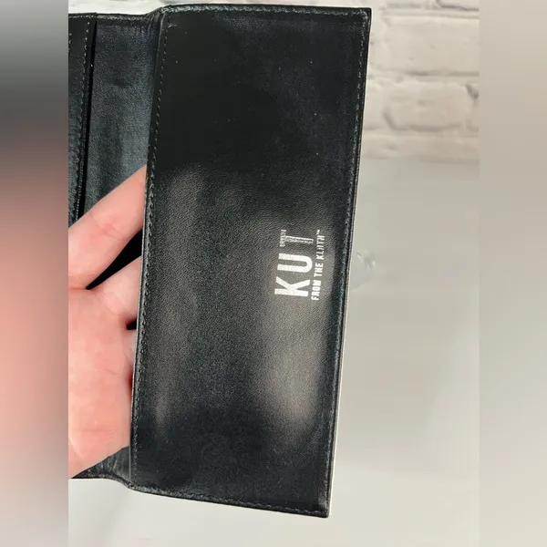 Kut From The Kloth Black White Striped‎ Slim Trifold Wallet Vegan Leather NEW - Image 5