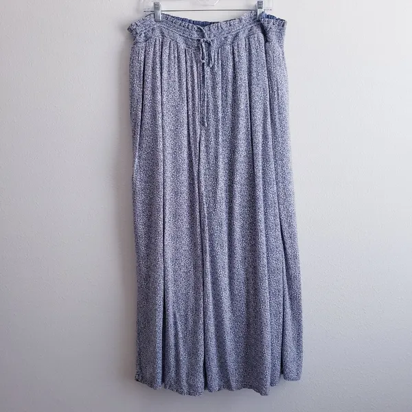 American Eagle Floral Straight Wide Leg Boho Pants - Image 2