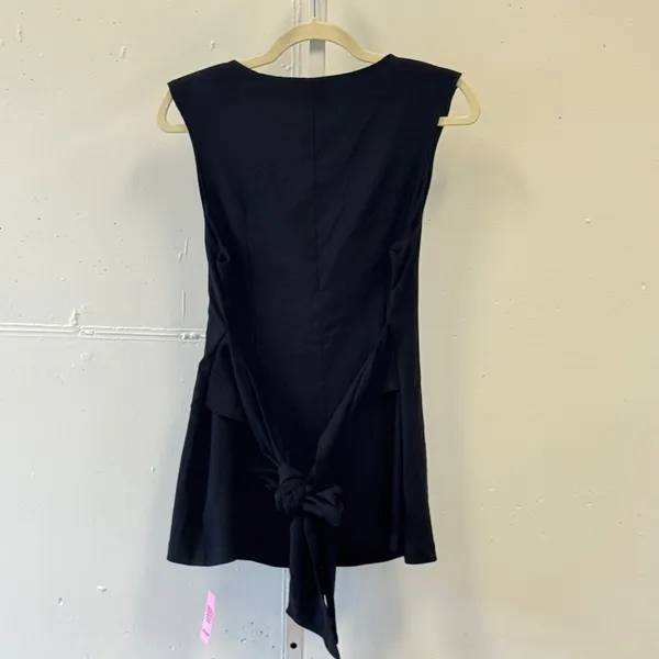 NWT PrettyLittleThing Shape Black Deep V-Neck Sleeveless Tie Back Top US 8 - Image 3
