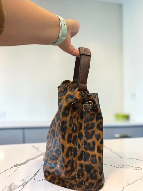 Animal Print Shoulder Bag Boho Chic Brown Trim Magnetic Snap - Image 7