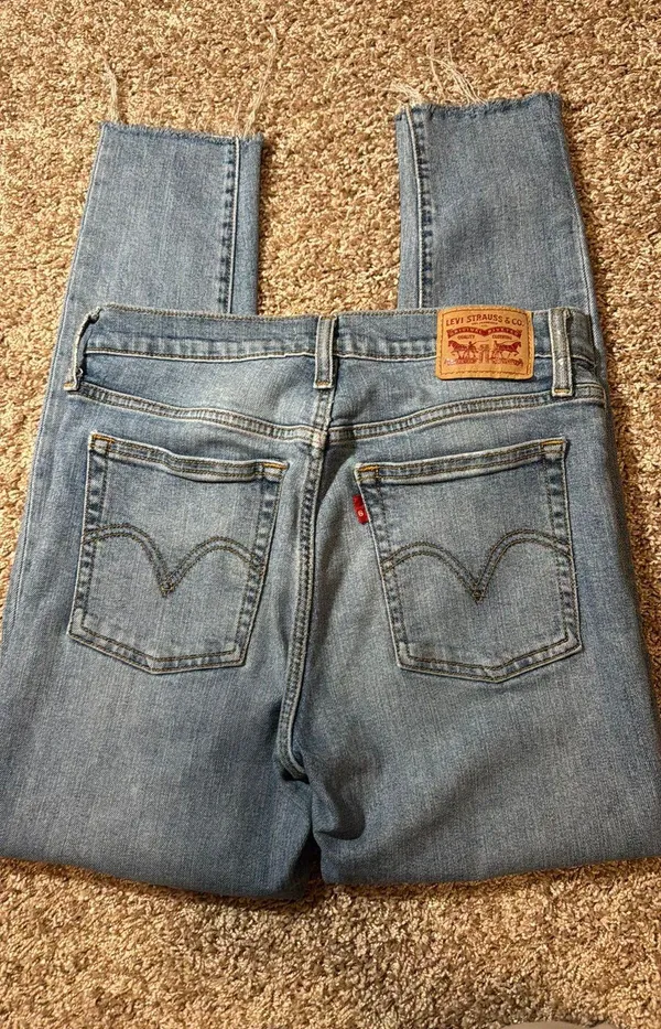 Levi’s Jeans - Image 4