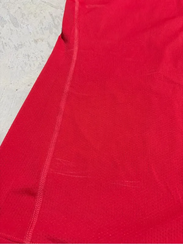 Under Armour NWT Women's Red Performance Racerback Tank large - Image 6