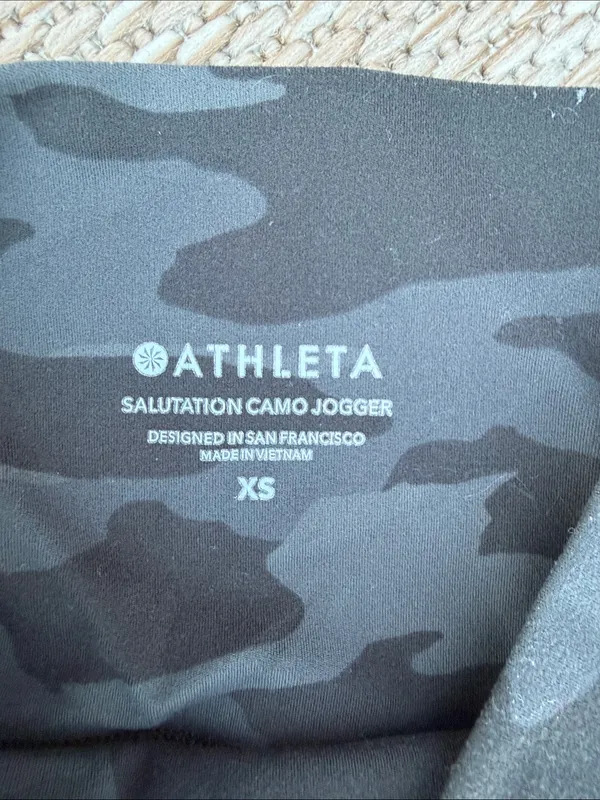 Athleta Charcoal Camo High-Waist Joggers - Image 2