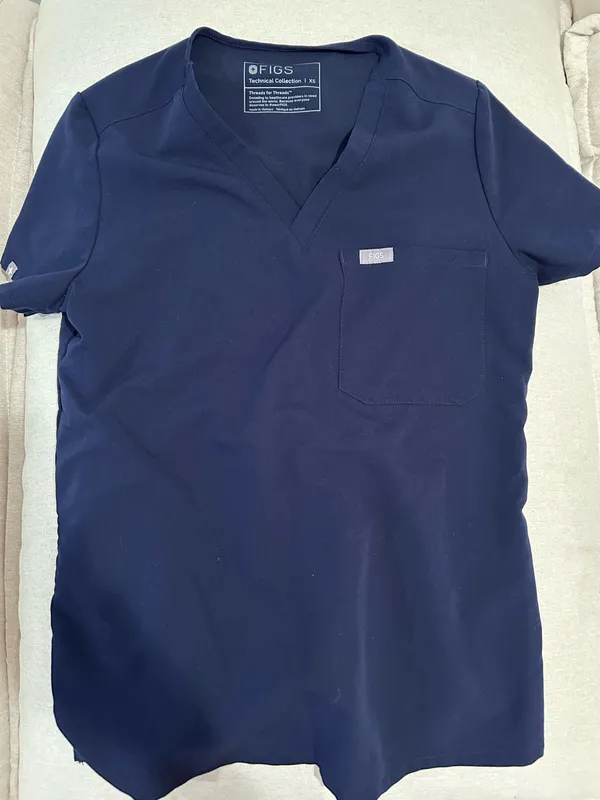 FIGS Scrubs Set - Image 2