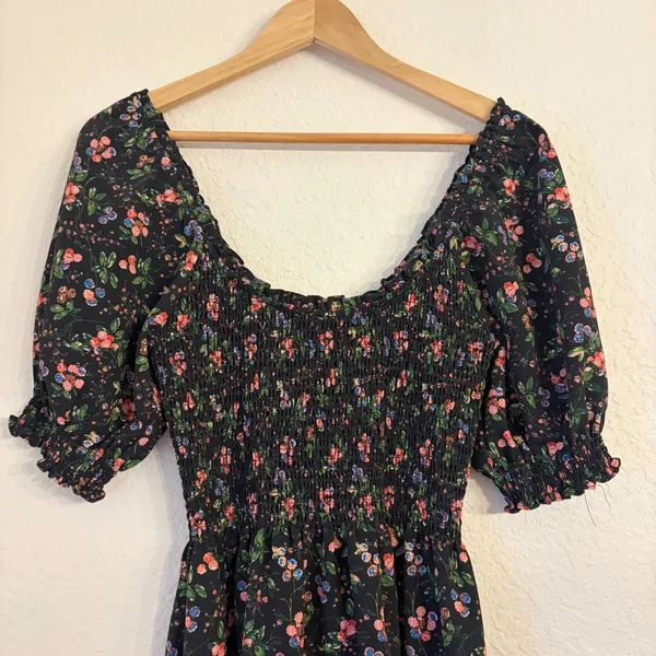Hill House Home Louisa Nap Dress S Berry Crepe Smocked Floral Midi Tiered Black - Image 3