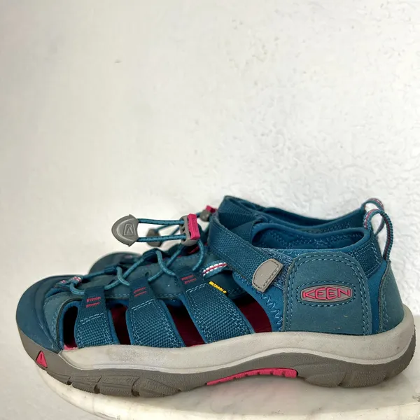 Keen Newport H2 Deep Lagoon Blue Pink Womens Size 5 - Image 3