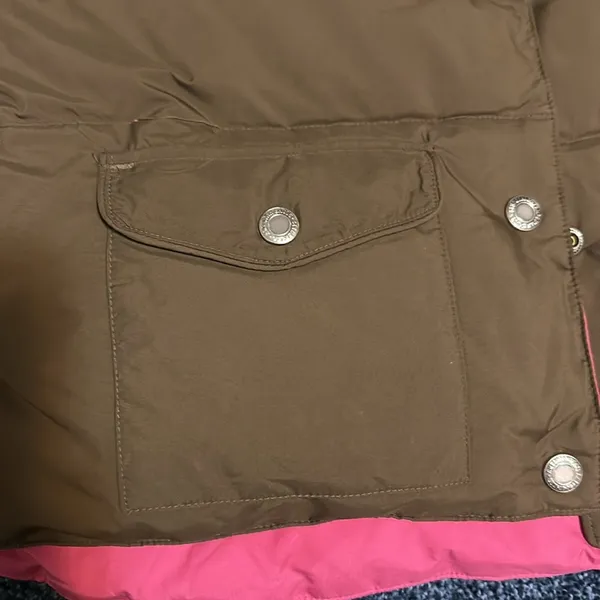 American Eagle Vintage reversible, vest, brown, and pink - Image 4