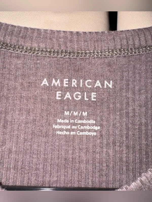 american eagle tee - Image 2