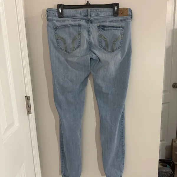 Hollister Women's Light Blue Skinny Jeans 30 x 31 - Image 5