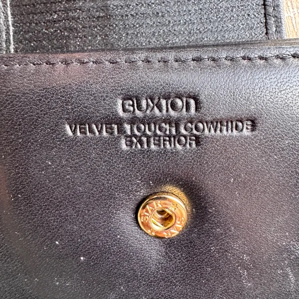 Buxton Black Leather Bifold Wallet Kiss Lock Coin Pouch ID Window Velvet Touch - Image 6