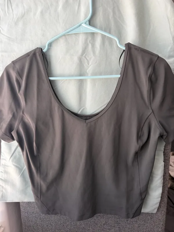 Lululemon Gray Short Sleeve Cropped Athletic Top - Image 2
