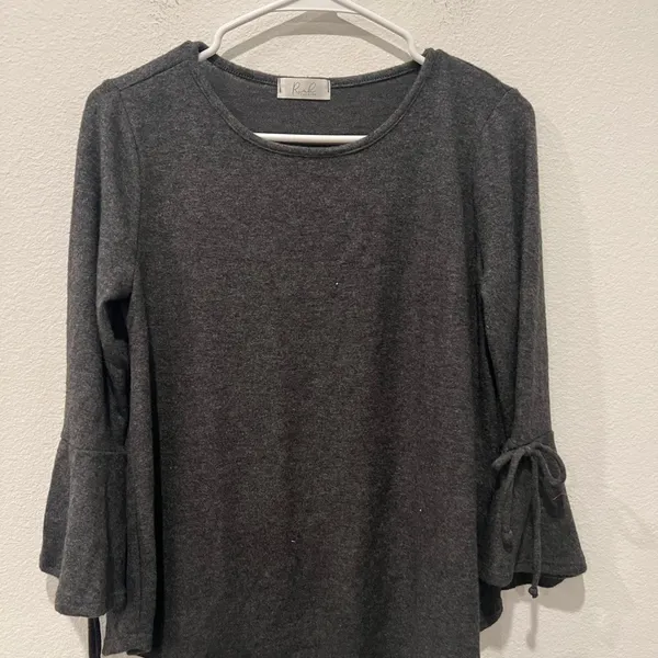 Gray Women's Top with Bell Sleeves Size M by Rialin - Image 2