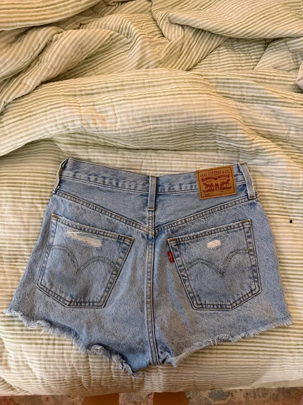 Levi’s Shorts Denim 501 - Image 2