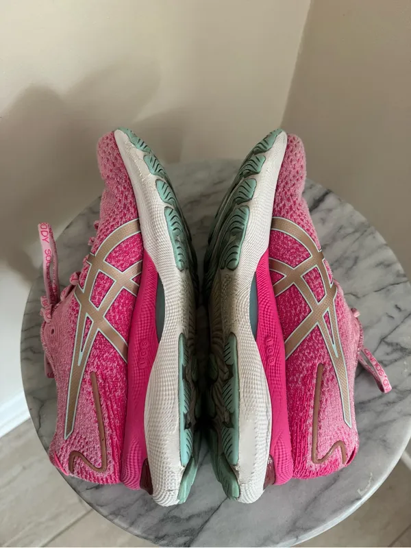 ASICS Gel Nimbus 24 LE Women’s Size 9 Cotton Candy Rose Gold Pink Running Shoes - Image 6