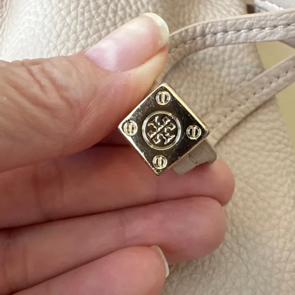 Tory Burch Marion Slouchy‎ Tote Light Oak Pebbled Leather Chain - Image 11