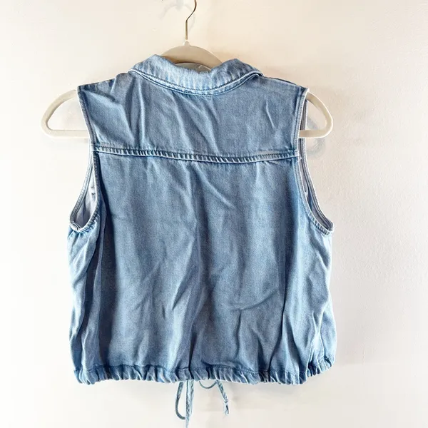 Young Fabulous & Broke Sleeveless Cropped Boxy Denim Shirt Vest Jacket Blue XS - Image 4