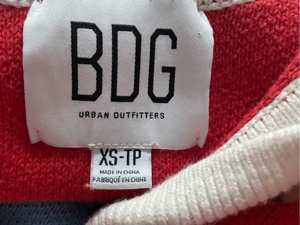 BDG Colorblock Collared Pullover Sweater in Red, Cream, Pink & Blue - Image 3