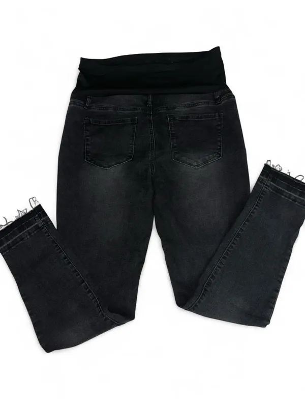 SheIn Black Maternity Skinny Jeans with Over-Belly Panel - Image 5