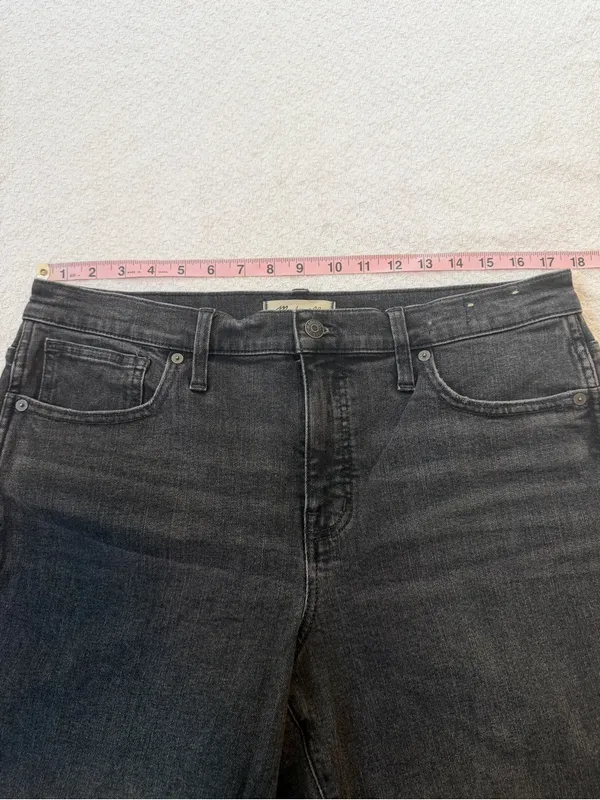 Madewell Stove Pipe Jeans 31 Armand Wash Black Faded - Image 5