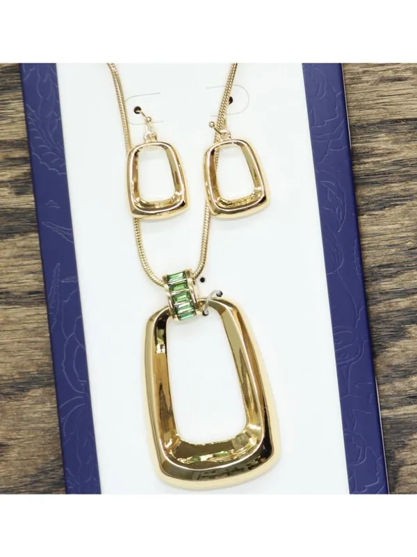 NWT Catherine Malandrino Square Pendant Earrings & Necklace Set Gold / Green 30" - Image 2