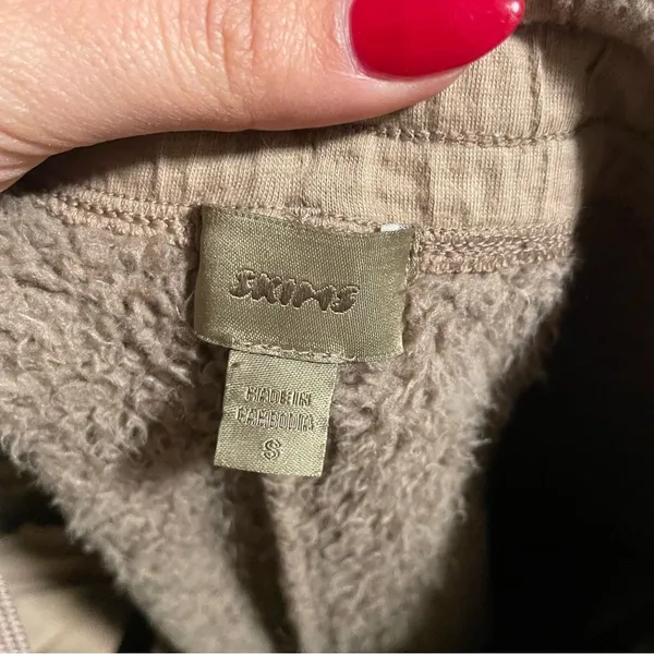 SKIMS Teddy Sherpa Wide Leg Lounge Track Pant- Size Small - Image 10