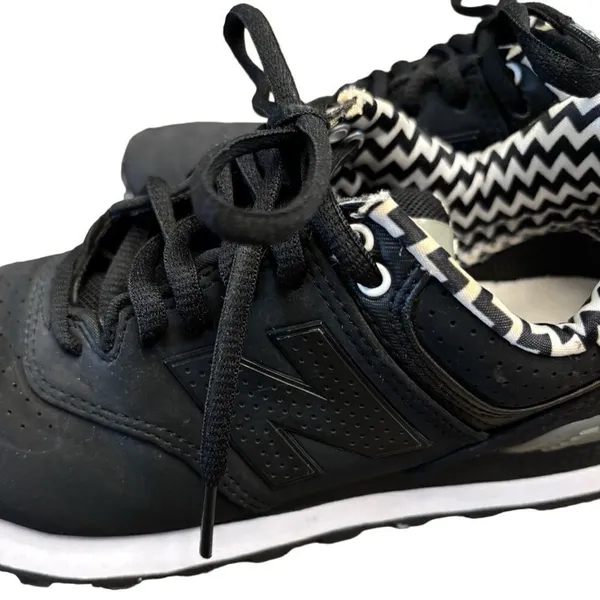 New Balance 574 Black & White Sneakers Women’s Size 5 - Image 2