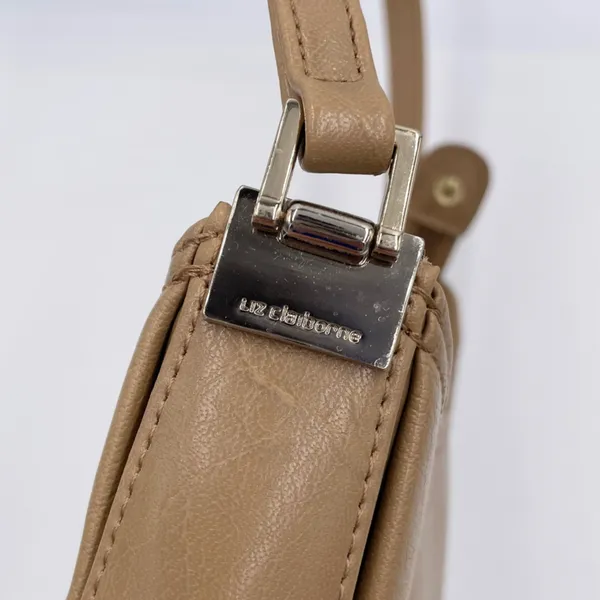 Vintage Y2K Liz Claiborne Faux Leather Shoulder Bag Purse Tan Patent Minimalist - Image 4