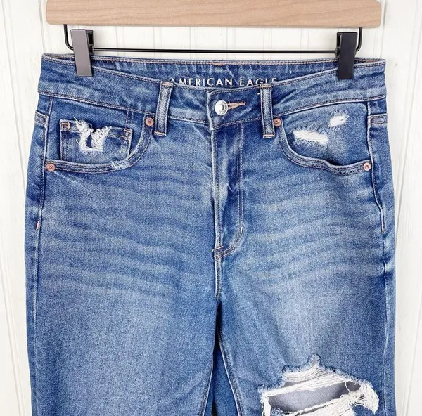 American Eagle Stretch Mom Straight Jean Cool Torn Blue Wash Denim Womens Size 6 - Image 4