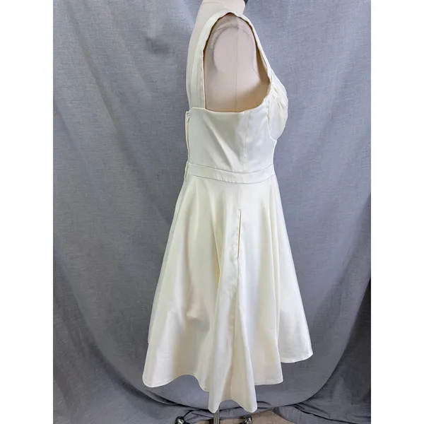 ModCloth Ivory Satin Sweetheart Fit Flare Mini‎ Dress Pockets Bridal Rehearsal L - Image 4