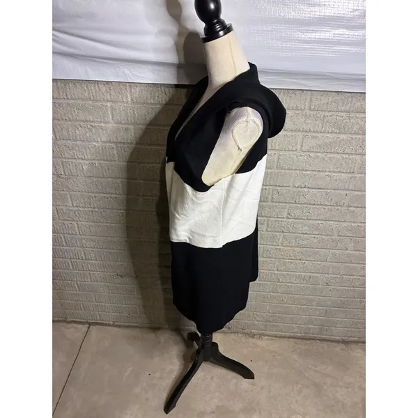 Sioni‎ Hooded Sleeveless Vest Black White Color Block Long Cardigan Knit - Image 2