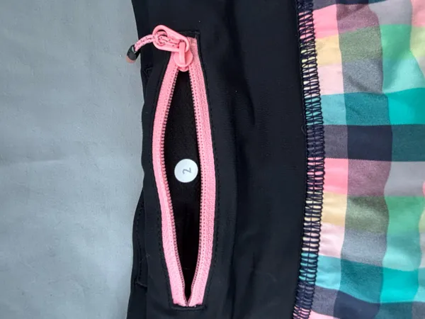 Lululemon Shorts Sea Wheeze Plaid Mermaid Blue Black Yellow Size 2 - Image 5
