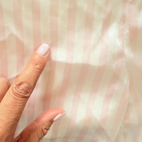 Rare VTG Y2K Victoria's Secret Pink Satin Striped Pajama Set Drawstring M -Stain - Image 9