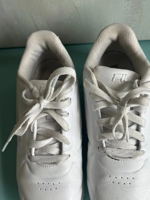 Fila Machu Women's All White Sneaker Low Top Comfort Size 6 Comfort Everyday - Image 6