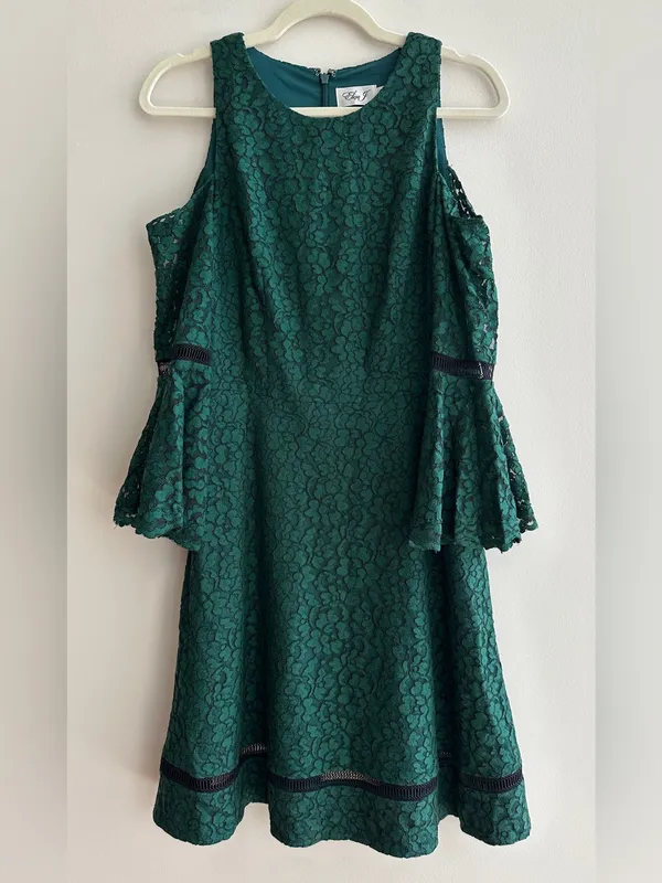 Eliza J Cold Shoulder Bell Sleeve Fit & Flare Lace Dress, Emerald Green, Size - Image 6