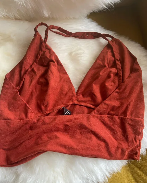 Sexy Crop Top - Image 3